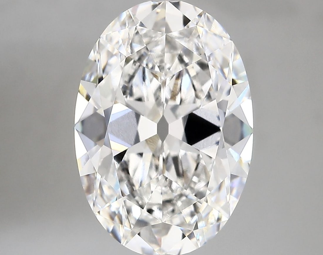 Loose Diamond - OVAL 5.3ct E VVS2: Loose Diamond - OVAL 5.3ct E VVS2 Source: This is a real non-mined Diamond that has been grown in a lab Shape: OVAL Carats: 5.3 Color: E Clarity: VVS2 Certification: IGI Video: