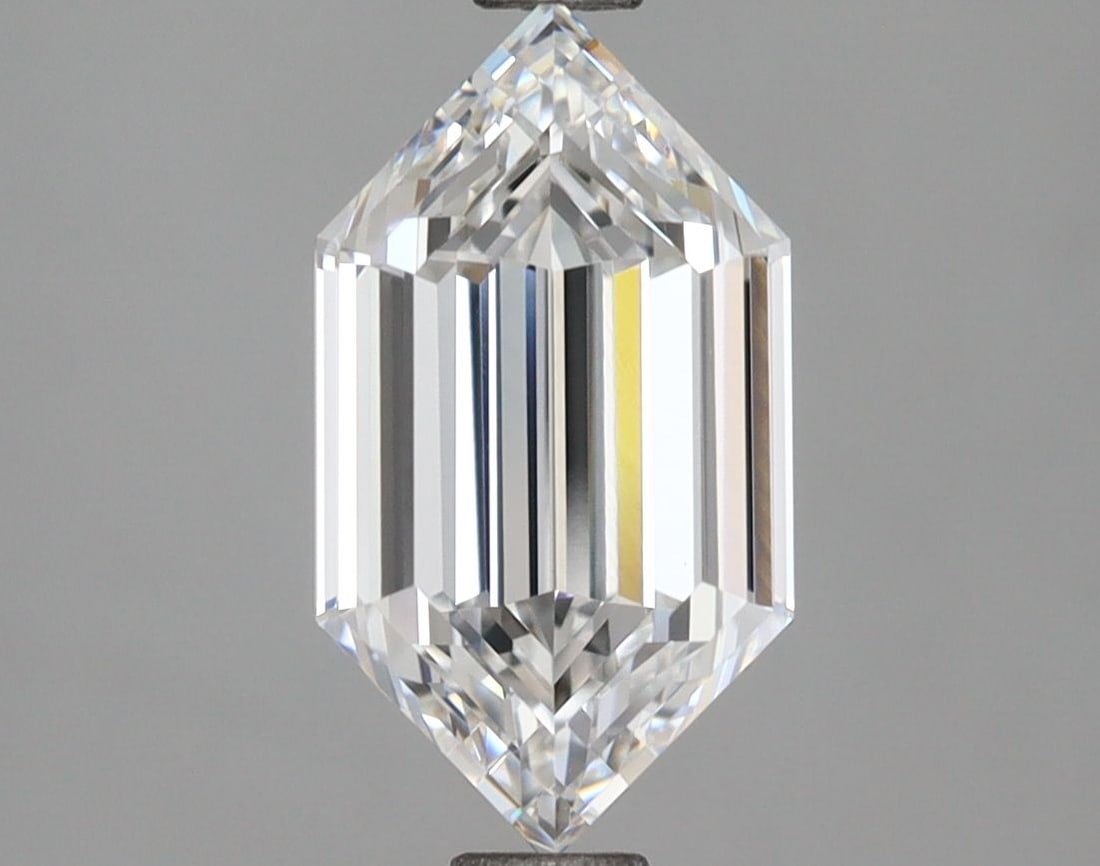 Loose Diamond - HEXAGONAL 2.55ct E VVS2: Loose Diamond - HEXAGONAL 2.55ct E VVS2 Source: This is a real non-mined Diamond that has been grown in a lab Shape: HEXAGONAL Carats: 2.55 Color: E Clarity: VVS2 Certification: IGI Video: