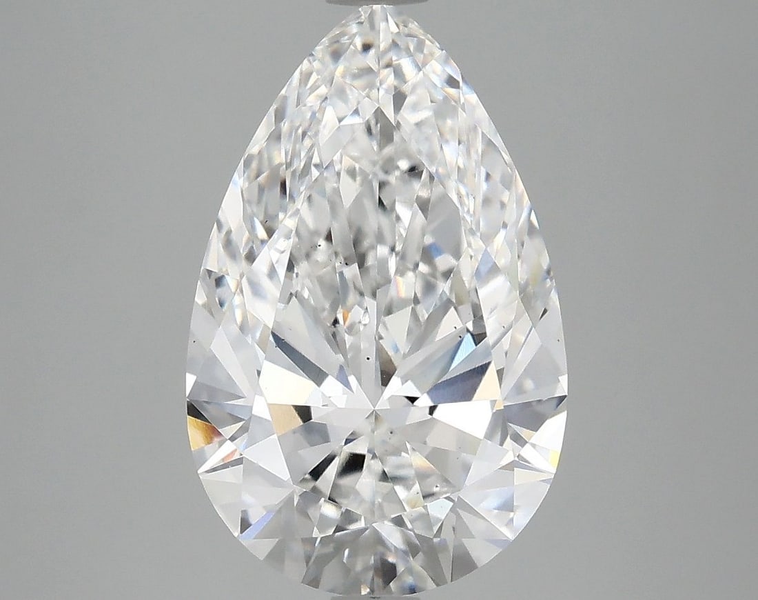 Loose Diamond - PEAR 3.9ct D VS2: Loose Diamond - PEAR 3.9ct D VS2 Source: This is a real non-mined Diamond that has been grown in a lab Shape: PEAR Carats: 3.9 Color: D Clarity: VS2 Certification: IGI Video: