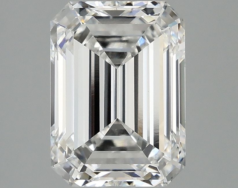 Loose Diamond - EMERALD 3.02ct E VVS2: Loose Diamond - EMERALD 3.02ct E VVS2 Source: This is a real non-mined Diamond that has been grown in a lab Shape: EMERALD Carats: 3.02 Color: E Clarity: VVS2 Certification: IGI Video: Video Link 