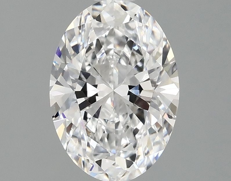 Loose Diamond - OVAL 1.58ct D VVS2: Loose Diamond - OVAL 1.58ct D VVS2 Source: This is a real non-mined Diamond that has been grown in a lab Shape: OVAL Carats: 1.58 Color: D Clarity: VVS2 Certification: IGI Video: Video Link The