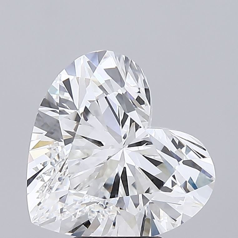 Loose Diamond - HEART 5.54ct E VVS2: Loose Diamond - HEART 5.54ct E VVS2 Source: This is a real non-mined Diamond that has been grown in a lab Shape: HEART Carats: 5.54 Color: E Clarity: VVS2 Certification: IGI Video: