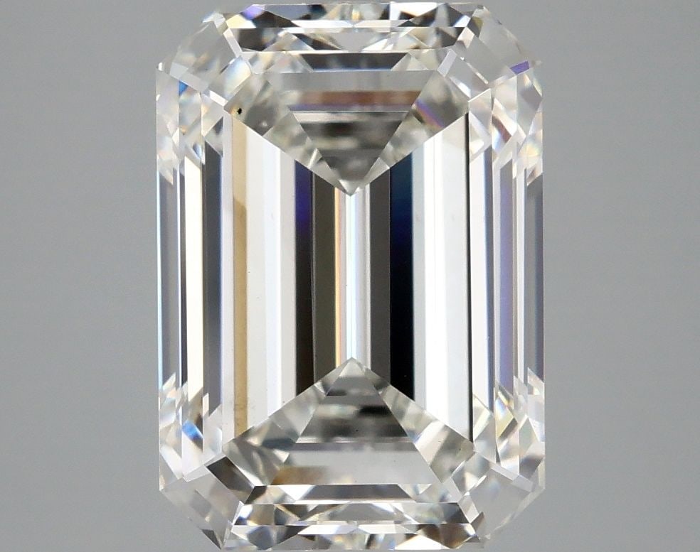 Loose Diamond - EMERALD 5.1ct F VS1: Loose Diamond - EMERALD 5.1ct F VS1 Source: This is a real non-mined Diamond that has been grown in a lab Shape: EMERALD Carats: 5.1 Color: F Clarity: VS1 Certification: IGI Video: