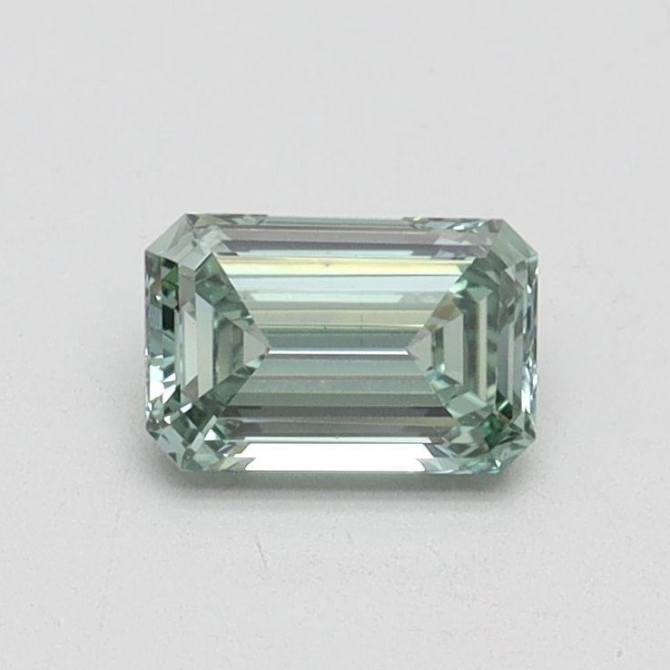 Loose Diamond - EMERALD 0.51ct Fancy Intense Green VS1: Loose Diamond - EMERALD 0.51ct Fancy Intense Green VS1 Source: This is a real non-mined Diamond that has been grown in a lab Shape: EMERALD Carats: 0.51 Color: Fancy Intense Green Certification: IGI V