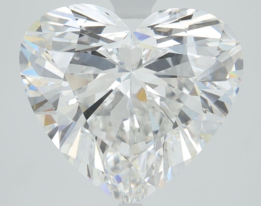 Loose Diamond - HEART 4.57ct D VS1: Loose Diamond - HEART 4.57ct D VS1 Source: This is a real non-mined Diamond that has been grown in a lab Shape: HEART Carats: 4.57 Color: D Clarity: VS1 Certification: IGI Video:
