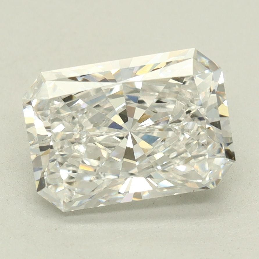 Loose Diamond - RADIANT 1.54ct D VS1: Loose Diamond - RADIANT 1.54ct D VS1 Source: This is a real non-mined Diamond that has been grown in a lab Shape: RADIANT Carats: 1.54 Color: D Clarity: VS1 Certification: IGI Video: