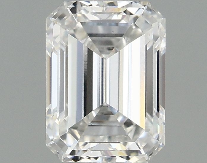 Loose Diamond - EMERALD 0.96ct E VS1: Loose Diamond - EMERALD 0.96ct E VS1 Source: This is a real non-mined Diamond that has been grown in a lab Shape: EMERALD Carats: 0.96 Color: E Clarity: VS1 Certification: IGI Video: