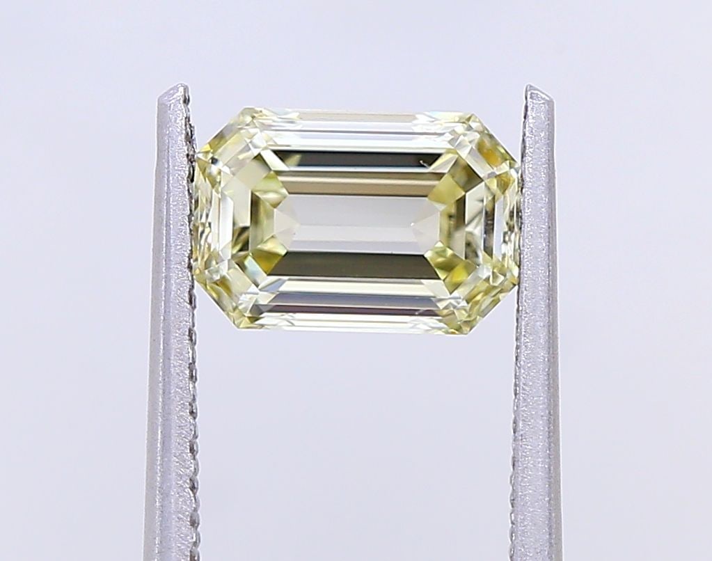 Loose Diamond - EMERALD 1.0ct Fancy Light Yellow VS2 (1 of 1)