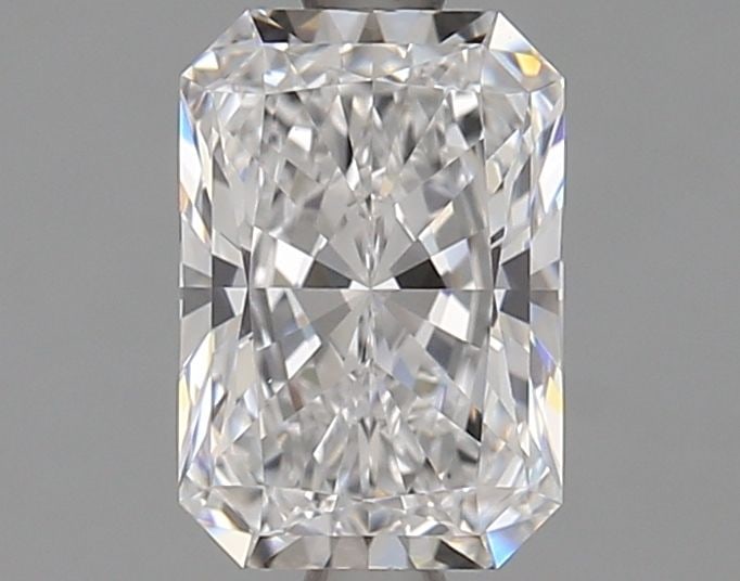 Loose Diamond - RADIANT 1.56ct D VVS2: Loose Diamond - RADIANT 1.56ct D VVS2 Source: This is a real non-mined Diamond that has been grown in a lab Shape: RADIANT Carats: 1.56 Color: D Clarity: VVS2 Certification: GIA Video: