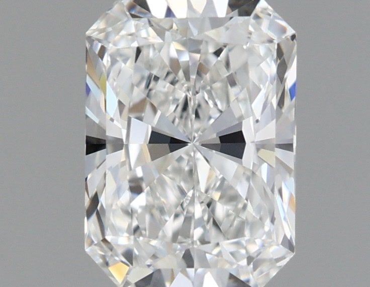 Loose Diamond - RADIANT 1.03ct E IF: Loose Diamond - RADIANT 1.03ct E IF Source: This is a real non-mined Diamond that has been grown in a lab Shape: RADIANT Carats: 1.03 Color: E Clarity: IF Certification: IGI Video: Video Link The