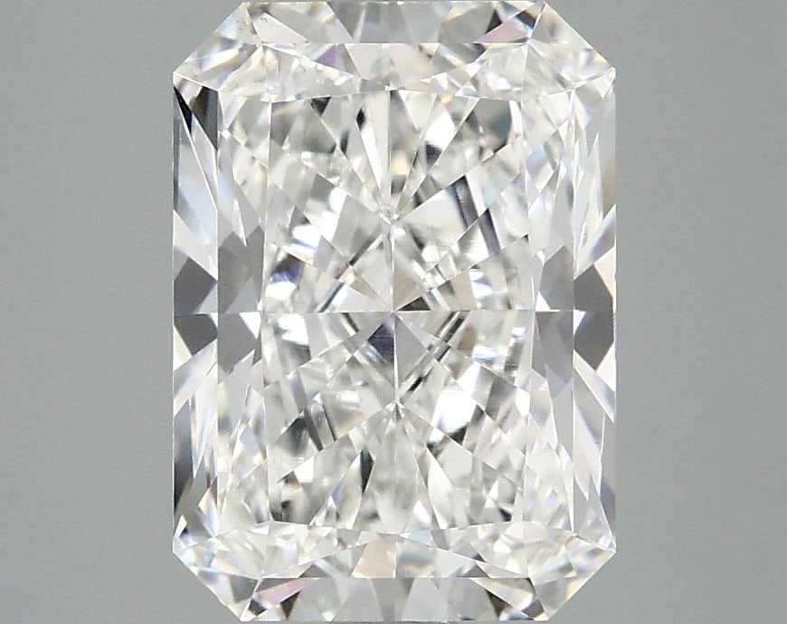 Loose Diamond - RADIANT 3.03ct F VS1: Loose Diamond - RADIANT 3.03ct F VS1 Source: This is a real non-mined Diamond that has been grown in a lab Shape: RADIANT Carats: 3.03 Color: F Clarity: VS1 Certification: IGI Video: Video Link The