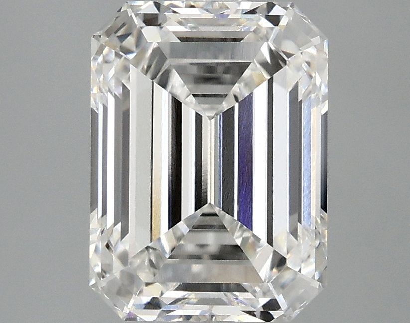 Loose Diamond - EMERALD 3.07ct E VVS2: Loose Diamond - EMERALD 3.07ct E VVS2 Source: This is a real non-mined Diamond that has been grown in a lab Shape: EMERALD Carats: 3.07 Color: E Clarity: VVS2 Certification: IGI Video: Video Link 