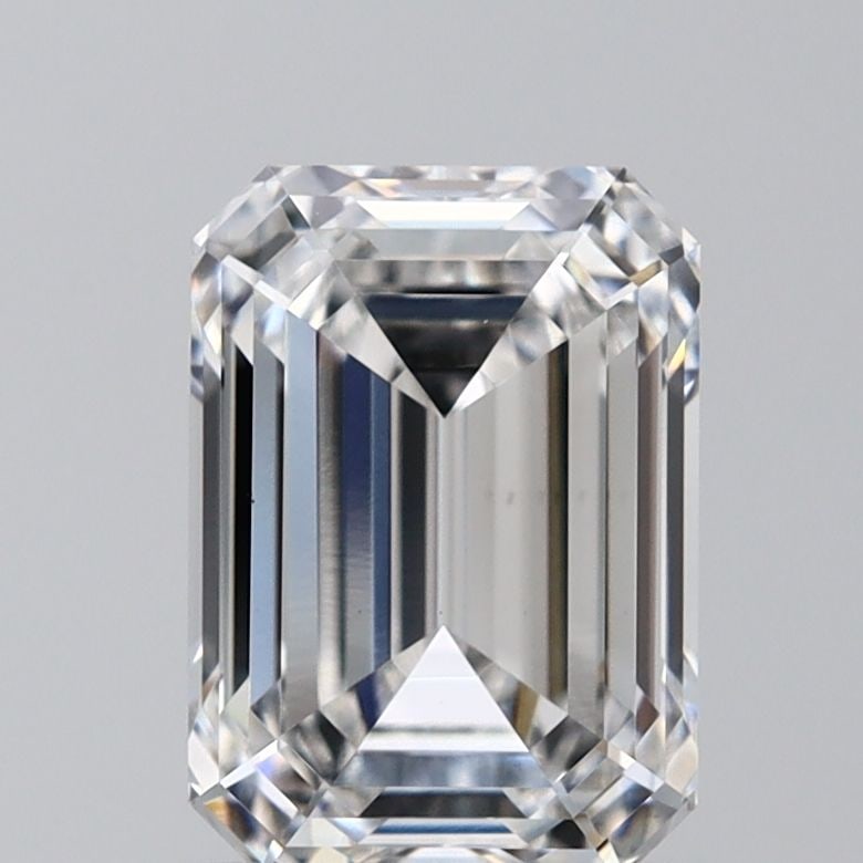 Loose Diamond - EMERALD 1.54ct E VS1: Loose Diamond - EMERALD 1.54ct E VS1 Source: This is a real non-mined Diamond that has been grown in a lab Shape: EMERALD Carats: 1.54 Color: E Clarity: VS1 Certification: IGI Video: