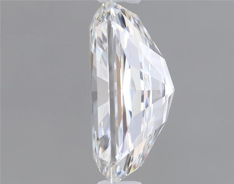 Loose Diamond - RADIANT 1.06ct F VVS2: Loose Diamond - RADIANT 1.06ct F VVS2 Source: This is a real non-mined Diamond that has been grown in a lab Shape: RADIANT Carats: 1.06 Color: F Clarity: VVS2 Certification: IGI Video: