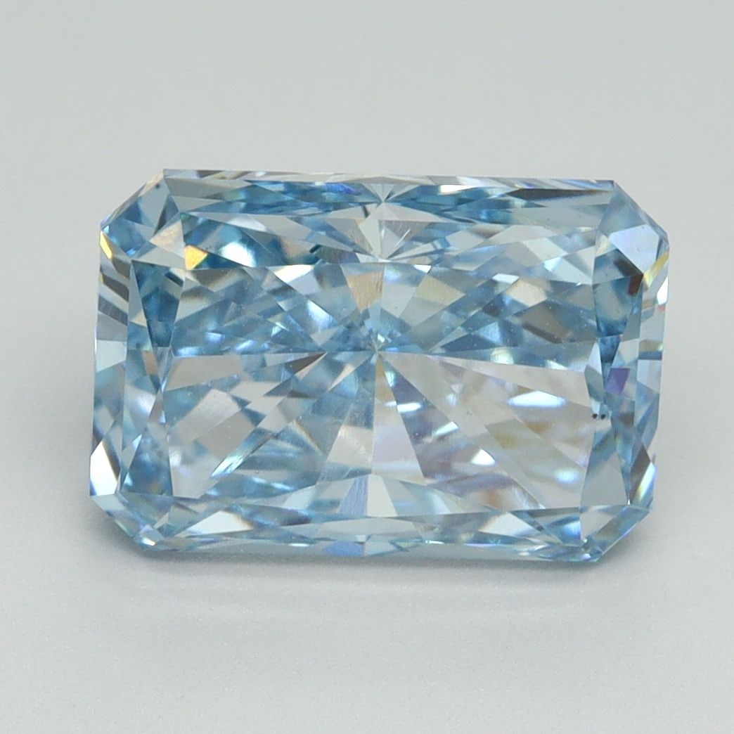 Loose Diamond - RADIANT 4.15ct Fancy Vivid Blue VS1: Loose Diamond - RADIANT 4.15ct Fancy Vivid Blue VS1 Source: This is a real non-mined Diamond that has been grown in a lab Shape: RADIANT Carats: 4.15 Color: Fancy Vivid Blue Certification: IGI Video: