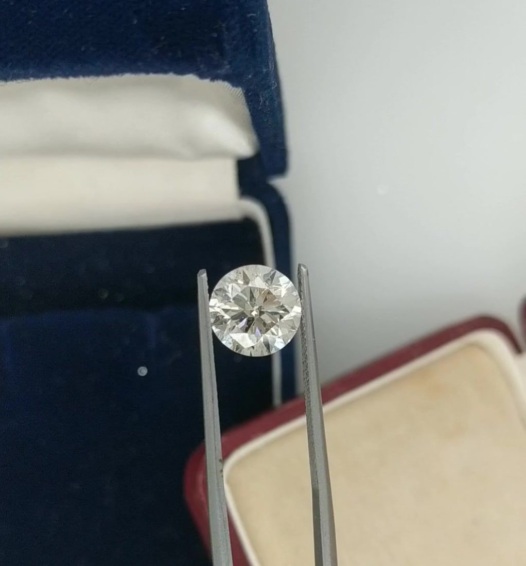 Loose Diamond - ROUND 3.01ct O-P SI2 (1 of 1)