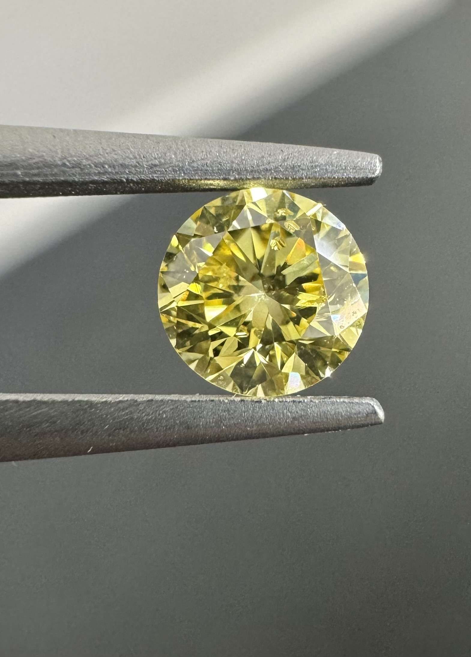 Loose Diamond - ROUND 0.28ct Fancy Intense Yellow (1 of 1)