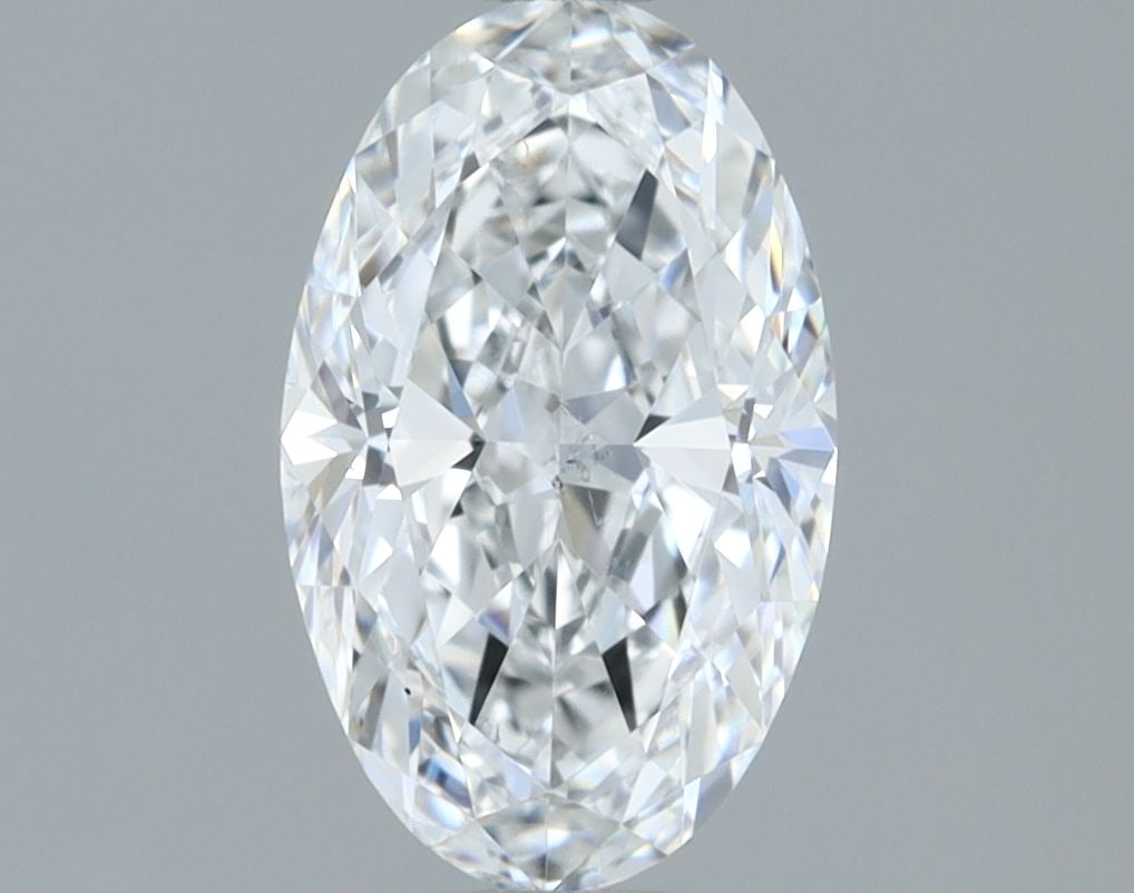 Loose Diamond - OVAL 0.61ct E VS2: Loose Diamond - OVAL 0.61ct E VS2 Source: Natural Shape: OVAL Carats: 0.61 Color: E Clarity: VS2 Certification: GIA Video: