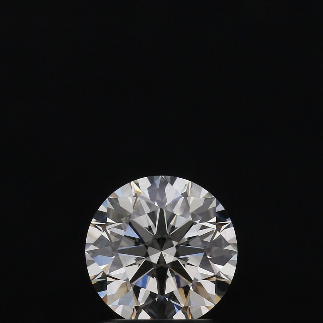 Loose Diamond - ROUND 1.02ct H SI2: Loose Diamond - ROUND 1.02ct H SI2 Source: Natural Shape: ROUND Carats: 1.02 Color: H Clarity: SI2 Certification: GIA Video: Video Link The Diamond Depot Guarantee: All items in this auction are