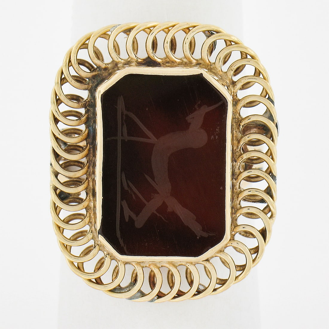 Vintage Handmade Yellow Gold Rectangular Intaglio Carnelian Cocktail Ring Size 7: Vintage Handmade Yellow Gold Rectangular Intaglio Carnelian Cocktail Ring Size 7 This exquisite vintage cocktail ring features a stunning rectangular carved intaglio made from natural carnelian, showc