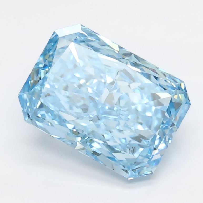 Loose Diamond - RADIANT 1.76ct Blue SI1: Loose Diamond - RADIANT 1.76ct Blue SI1 Source: This is a real non-mined Diamond that has been grown in a lab Shape: RADIANT Carats: 1.76 Color: Blue Certification: NONE Video: