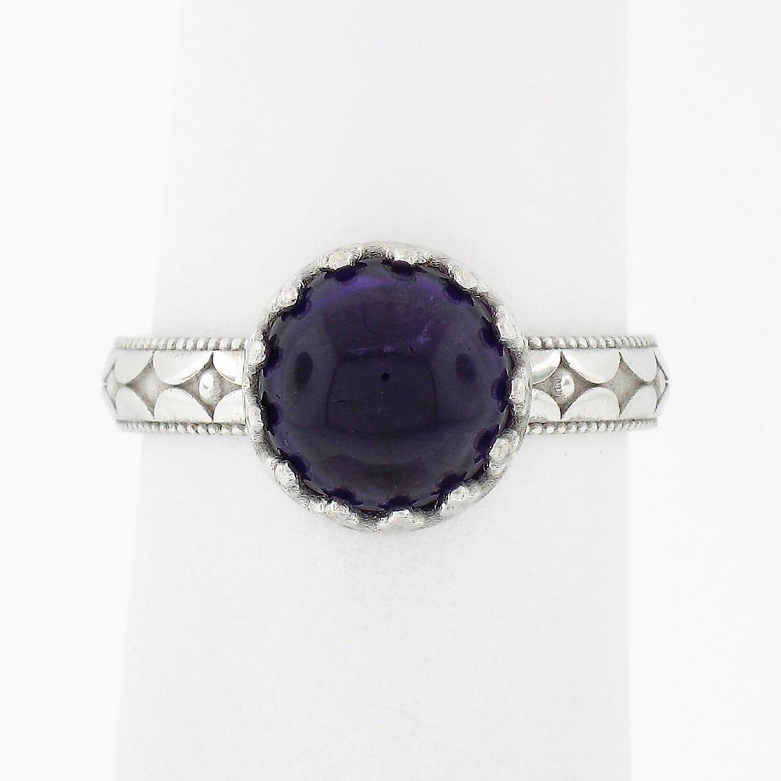 14K White Gold 2.19ctw Round Cabochon Amethyst Solitaire Ring (1 of 9)