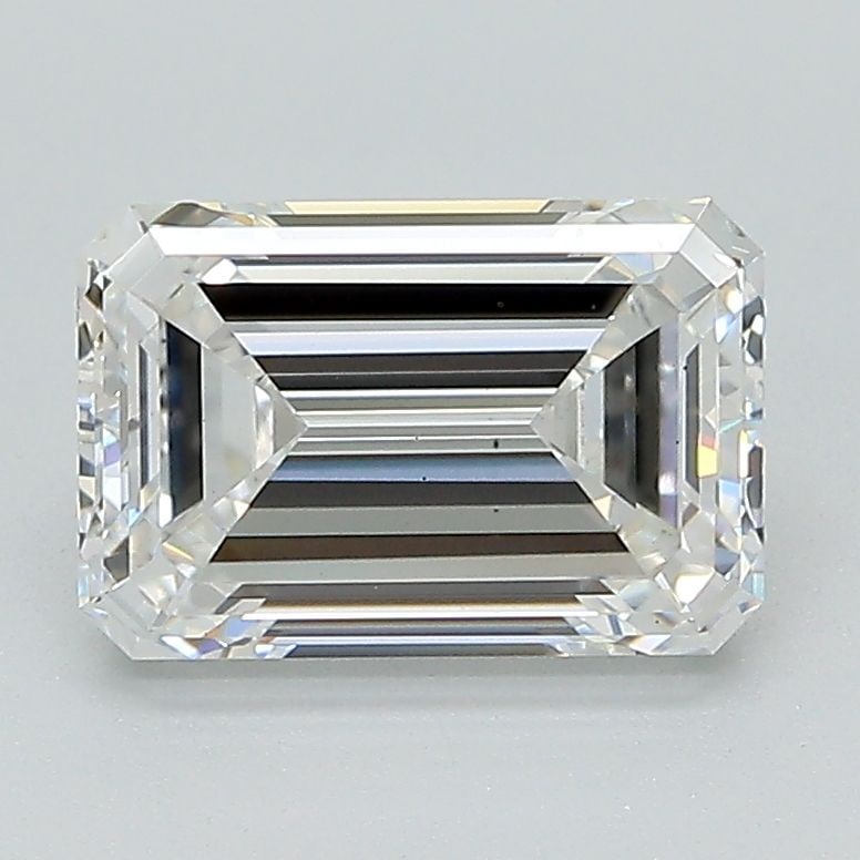 Loose Diamond - EMERALD 2.01ct E VS1: Loose Diamond - EMERALD 2.01ct E VS1 Source: This is a real non-mined Diamond that has been grown in a lab Shape: EMERALD Carats: 2.01 Color: E Clarity: VS1 Certification: IGI Video: