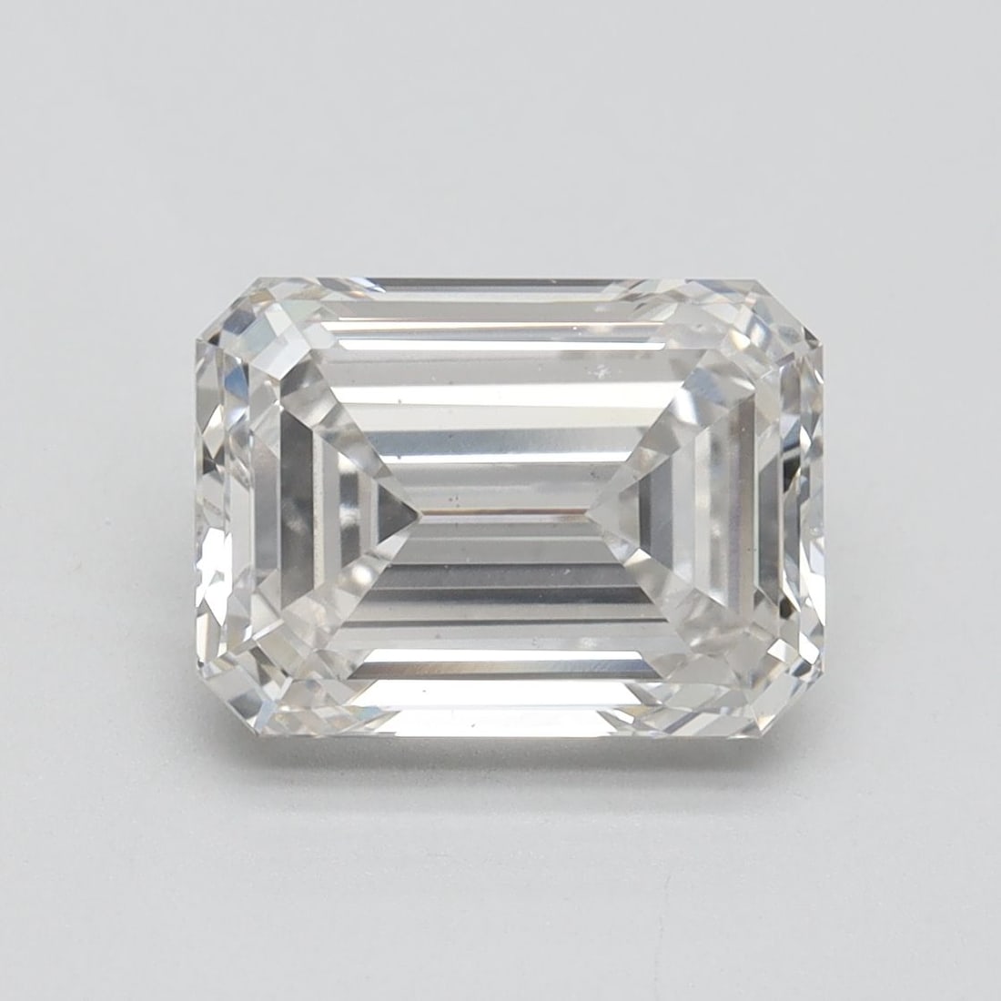 Loose Diamond - EMERALD 3.02ct H VS2: Loose Diamond - EMERALD 3.02ct H VS2 Source: This is a real non-mined Diamond that has been grown in a lab Shape: EMERALD Carats: 3.02 Color: H Clarity: VS2 Certification: IGI Video: