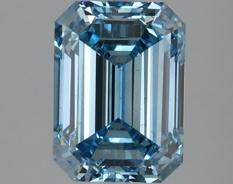 Loose Diamond - EMERALD 2.47ct Fancy Vivid Blue VS1: Loose Diamond - EMERALD 2.47ct Fancy Vivid Blue VS1 Source: This is a real non-mined Diamond that has been grown in a lab Shape: EMERALD Carats: 2.47 Color: Fancy Vivid Blue Certification: IGI