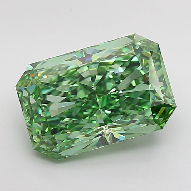 Loose Diamond - RADIANT 4.03ct Fancy Vivid Green VVS1: Loose Diamond - RADIANT 4.03ct Fancy Vivid Green VVS1 Source: This is a real non-mined Diamond that has been grown in a lab Shape: RADIANT Carats: 4.03 Color: Fancy Vivid Green Certification: IGI