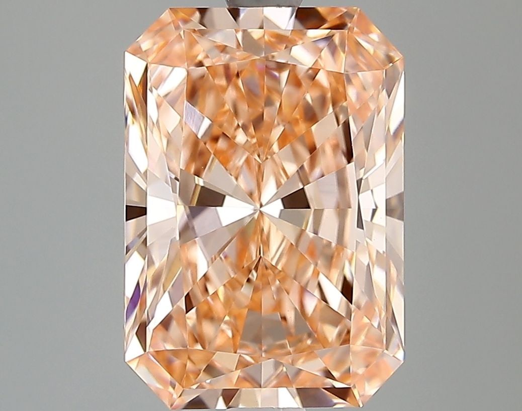 Loose Diamond - RADIANT 3.01ct Fancy Vivid Pink VVS2: Loose Diamond - RADIANT 3.01ct Fancy Vivid Pink VVS2 Source: This is a real non-mined Diamond that has been grown in a lab Shape: RADIANT Carats: 3.01 Color: Fancy Vivid Pink Certification: IGI