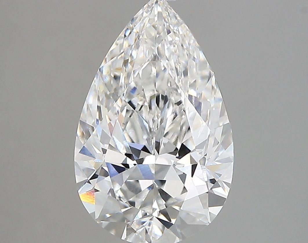 Loose Diamond - PEAR 2.79ct F VVS1: Loose Diamond - PEAR 2.79ct F VVS1 Source: This is a real non-mined Diamond that has been grown in a lab Shape: PEAR Carats: 2.79 Color: F Clarity: VVS1 Certification: GIA Video: