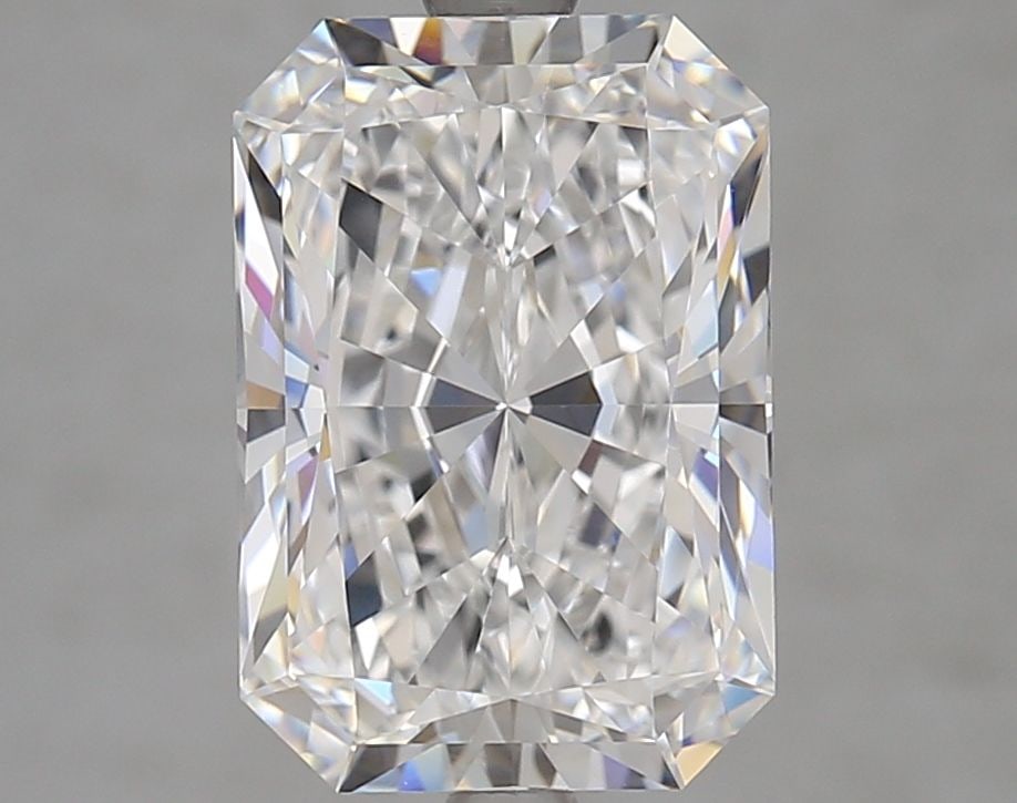 Loose Diamond - RADIANT 4.05ct D VVS1: Loose Diamond - RADIANT 4.05ct D VVS1 Source: This is a real non-mined Diamond that has been grown in a lab Shape: RADIANT Carats: 4.05 Color: D Clarity: VVS1 Certification: GIA Video: Video Link 