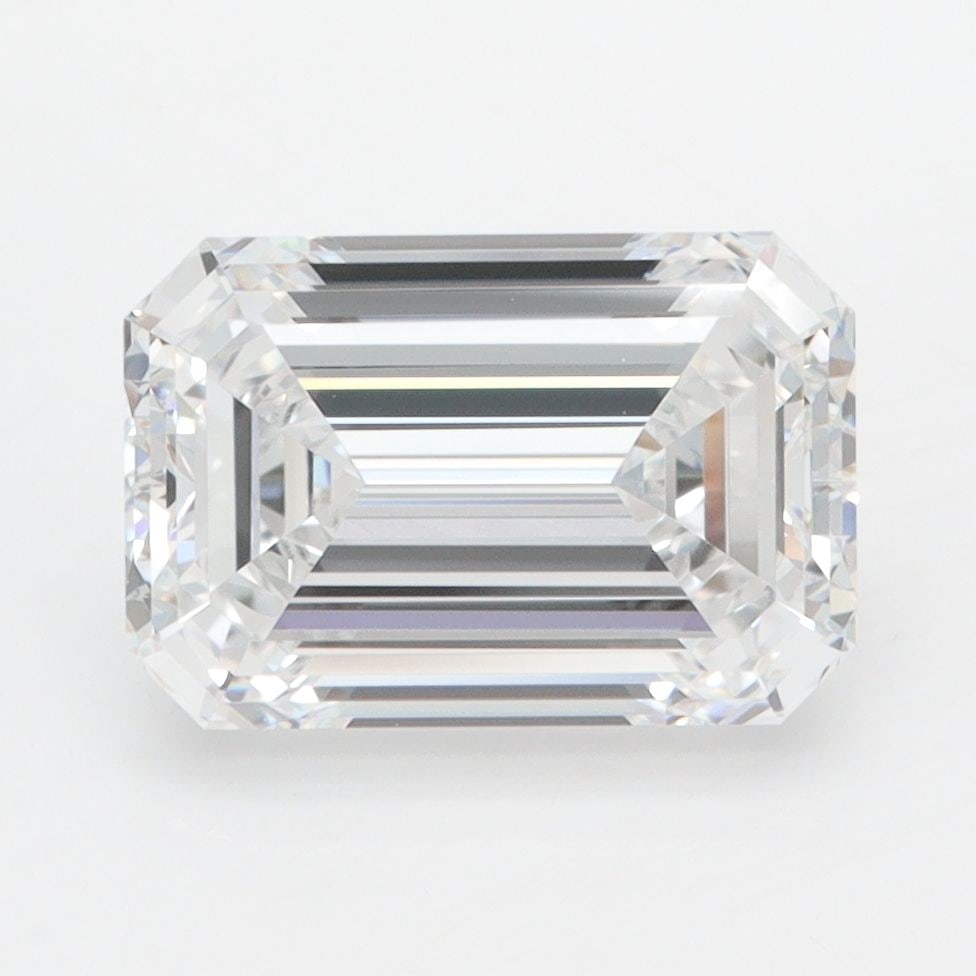 Loose Diamond - EMERALD 3.01ct D IF: Loose Diamond - EMERALD 3.01ct D IF Source: This is a real non-mined Diamond that has been grown in a lab Shape: EMERALD Carats: 3.01 Color: D Clarity: IF Certification: IGI Video: Video Link The