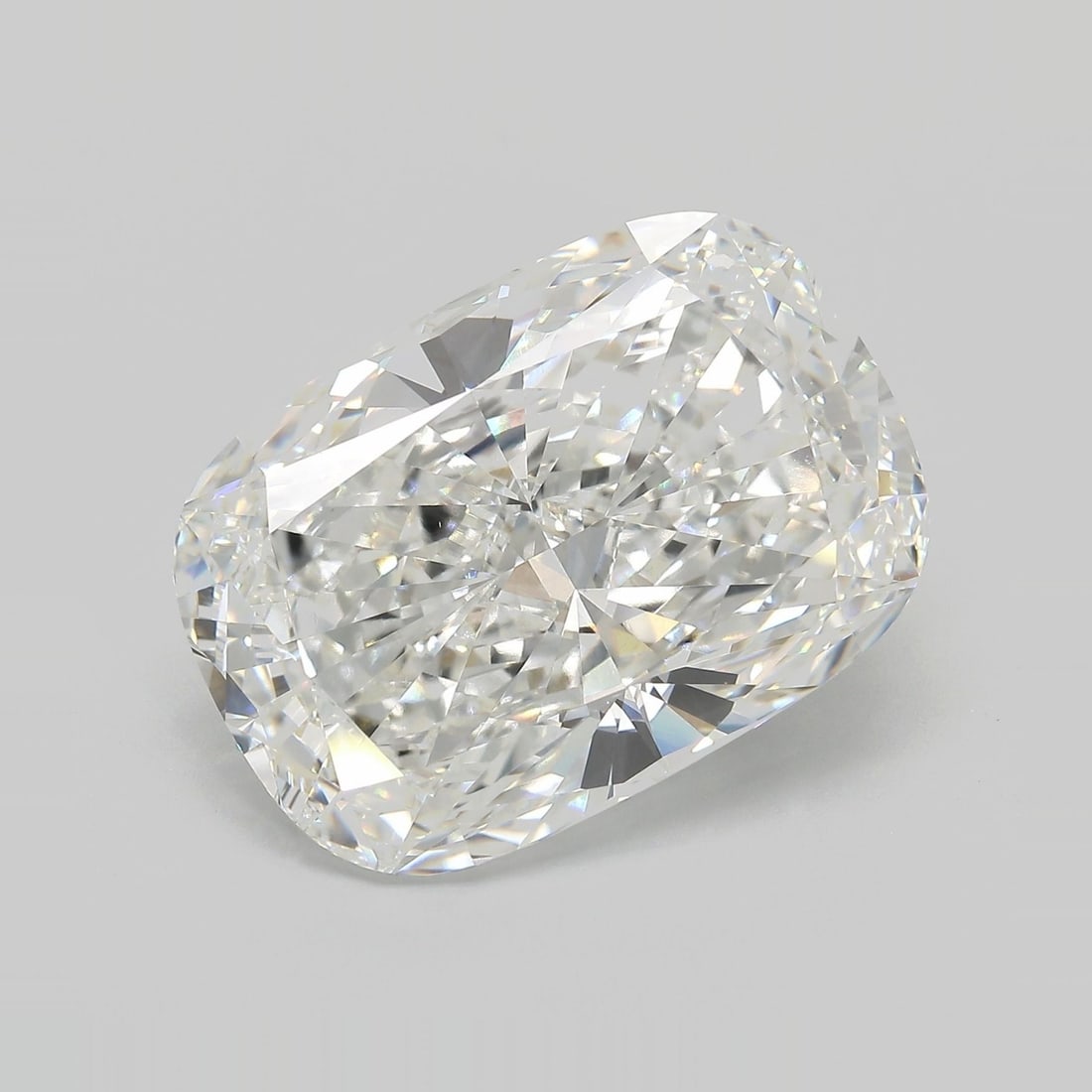 Loose Diamond - CUSHION MODIFIED 15.14ct F VVS2: Loose Diamond - CUSHION MODIFIED 15.14ct F VVS2 Source: This is a real non-mined Diamond that has been grown in a lab Shape: CUSHION MODIFIED Carats: 15.14 Color: F Clarity: VVS2 Certification: IGI Vi