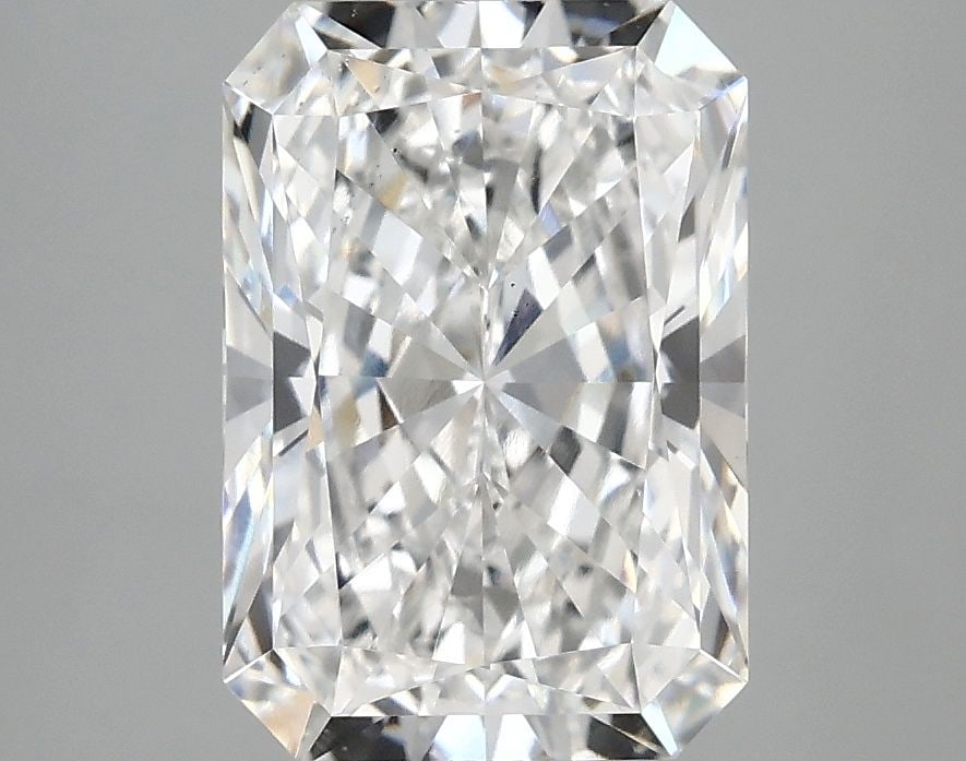 Loose Diamond - RADIANT 3.03ct E VS2: Loose Diamond - RADIANT 3.03ct E VS2 Source: This is a real non-mined Diamond that has been grown in a lab Shape: RADIANT Carats: 3.03 Color: E Clarity: VS2 Certification: IGI Video: Video Link The