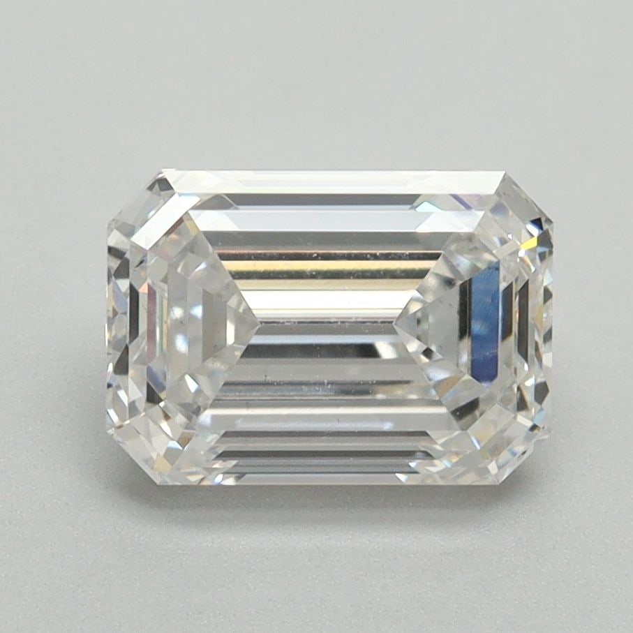 Loose Diamond - EMERALD 2.11ct E VS2: Loose Diamond - EMERALD 2.11ct E VS2 Source: This is a real non-mined Diamond that has been grown in a lab Shape: EMERALD Carats: 2.11 Color: E Clarity: VS2 Certification: NONE Video: