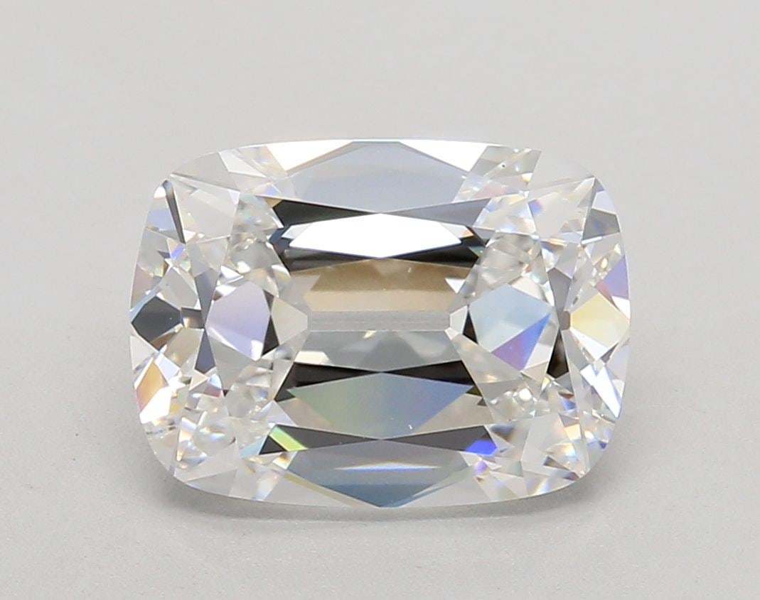 Loose Diamond - CUSHION BRILLIANT 4.07ct E VVS2: Loose Diamond - CUSHION BRILLIANT 4.07ct E VVS2 Source: This is a real non-mined Diamond that has been grown in a lab Shape: CUSHION BRILLIANT Carats: 4.07 Color: E Clarity: VVS2 Certification: IGI