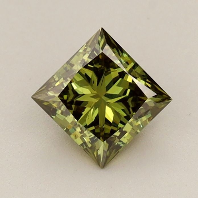 Loose Diamond - PRINCESS 0.7ct Fancy Vivid Green SI1: Loose Diamond - PRINCESS 0.7ct Fancy Vivid Green SI1 Source: This is a real non-mined Diamond that has been grown in a lab Shape: PRINCESS Carats: 0.7 Color: Fancy Vivid Green Certification: IGI