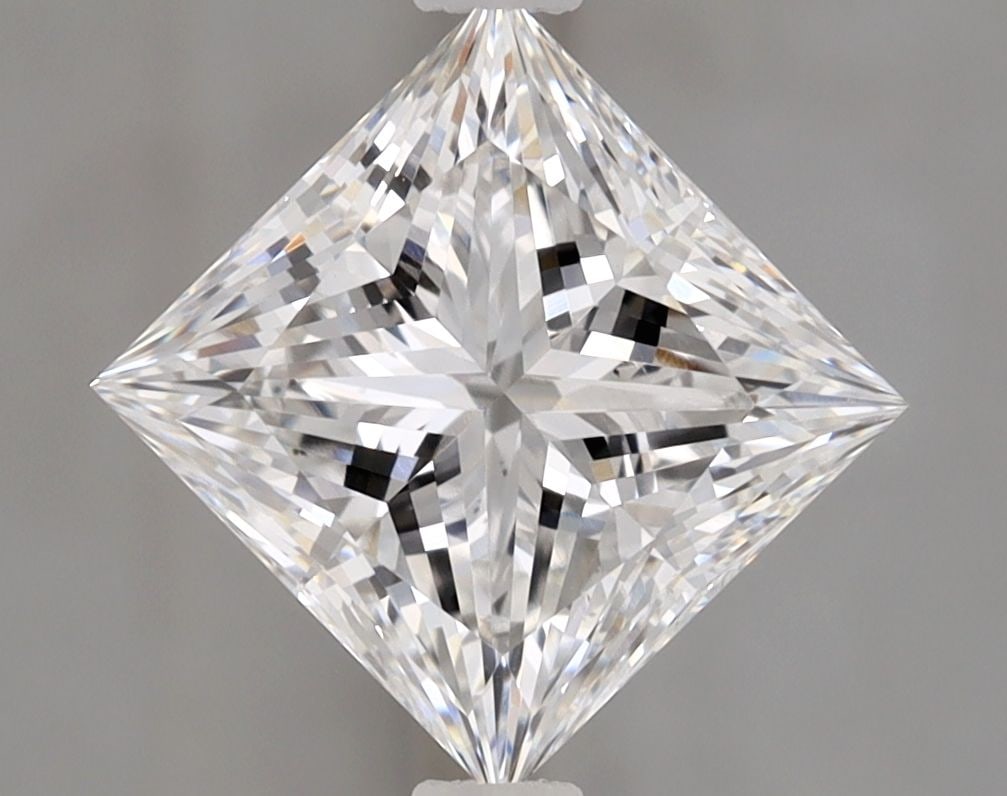 Loose Diamond - PRINCESS 1.77ct E VS1 (1 of 1)