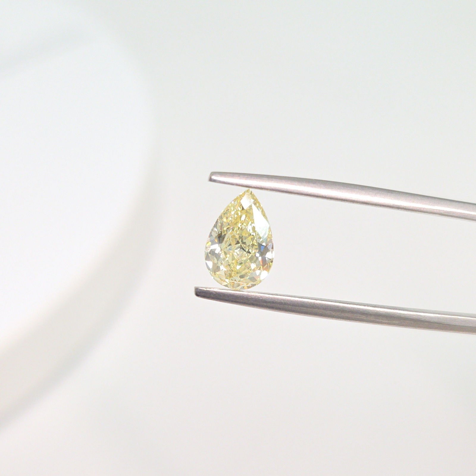 Loose Diamond - PEAR 1.3ct Fancy Yellow VVS2 (1 of 1)