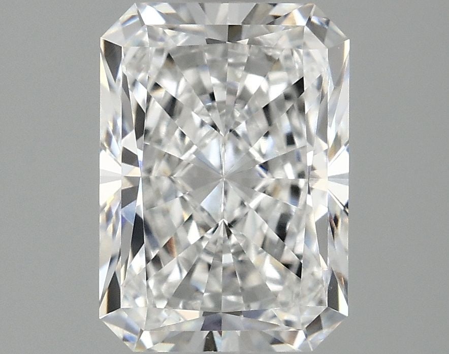 Loose Diamond - RADIANT 1.99ct D VVS2: Loose Diamond - RADIANT 1.99ct D VVS2 Source: This is a real non-mined Diamond that has been grown in a lab Shape: RADIANT Carats: 1.99 Color: D Clarity: VVS2 Certification: IGI Video: Video Link 