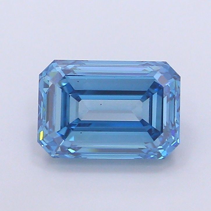 Loose Diamond - EMERALD 3.06ct Fancy Vivid Blue VS2: Loose Diamond - EMERALD 3.06ct Fancy Vivid Blue VS2 Source: This is a real non-mined Diamond that has been grown in a lab Shape: EMERALD Carats: 3.06 Color: Fancy Vivid Blue Certification: IGI Video: