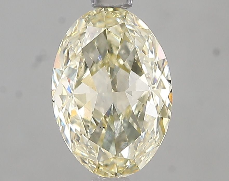 Loose Diamond - OVAL 2.0ct W-X VS1: Loose Diamond - OVAL 2.0ct W-X VS1 Source: This is a real non-mined Diamond that has been grown in a lab Shape: OVAL Carats: 2.0 Color: W-X Certification: IGI Video: