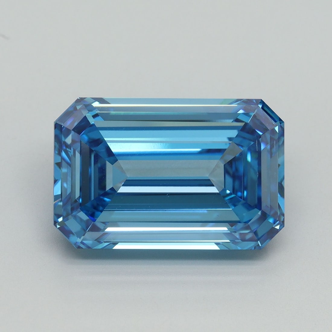 Loose Diamond - EMERALD 10.21ct Fancy Vivid Blue SI1 (1 of 1)