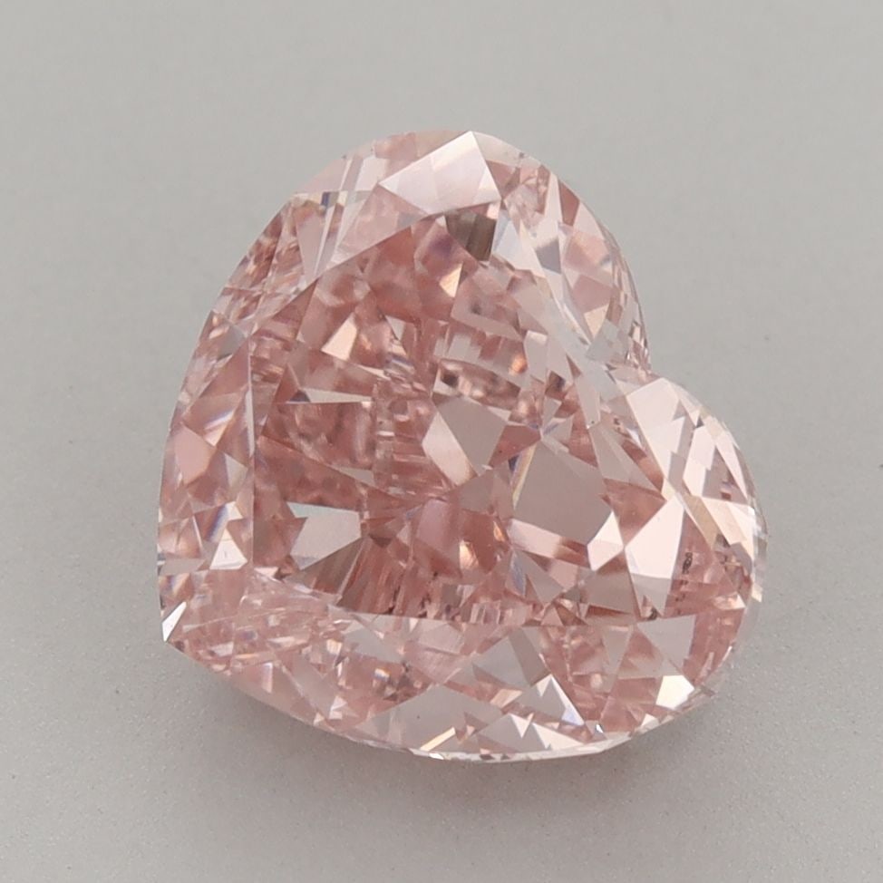 Loose Diamond - HEART 4.55ct Fancy Vivid Pink VS1: Loose Diamond - HEART 4.55ct Fancy Vivid Pink VS1 Source: This is a real non-mined Diamond that has been grown in a lab Shape: HEART Carats: 4.55 Color: Fancy Vivid Pink Certification: IGI Video: