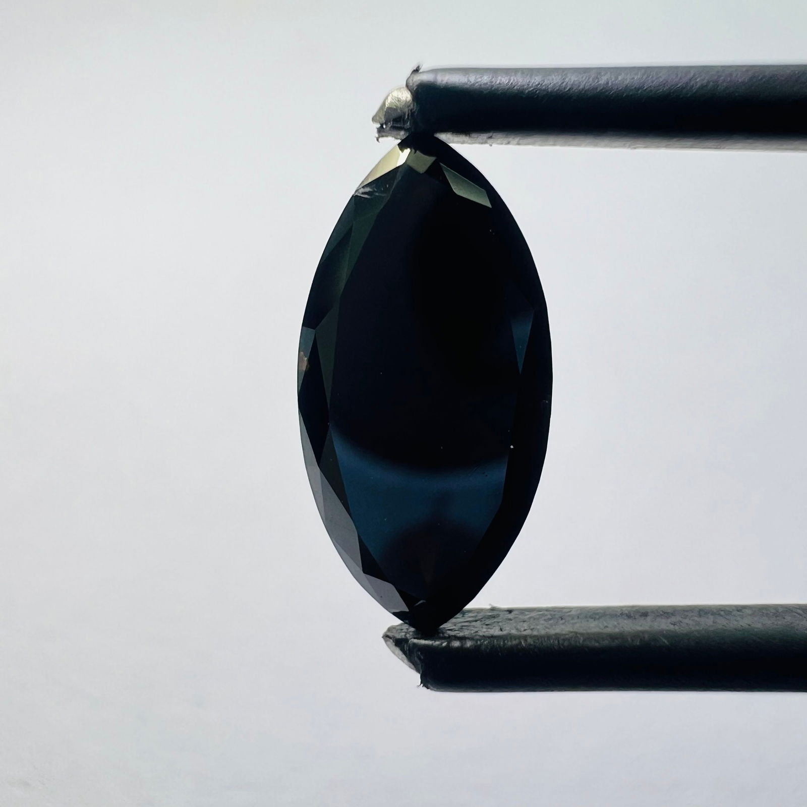 Loose Diamond - MARQUISE 1.74ct Black I1: Loose Diamond - MARQUISE 1.74ct Black I1 Source: This is a real non-mined Diamond that has been grown in a lab Shape: MARQUISE Carats: 1.74 Color: Black Certification: NONE The Diamond Depot Guarantee