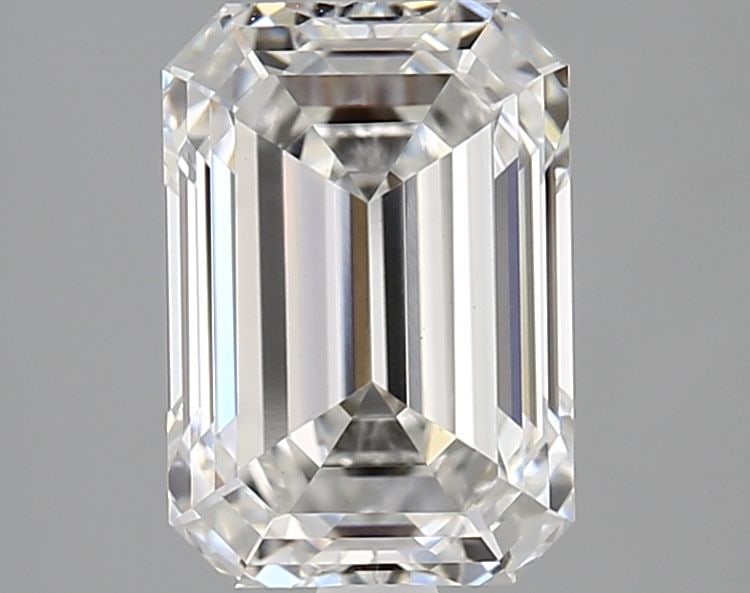 Loose Diamond - EMERALD 2.32ct E VVS2: Loose Diamond - EMERALD 2.32ct E VVS2 Source: This is a real non-mined Diamond that has been grown in a lab Shape: EMERALD Carats: 2.32 Color: E Clarity: VVS2 Certification: IGI Video: