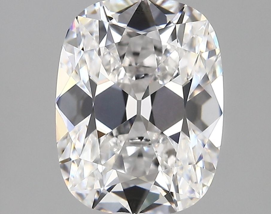 Loose Diamond - CUSHION MODIFIED 3.14ct E VVS2: Loose Diamond - CUSHION MODIFIED 3.14ct E VVS2 Source: This is a real non-mined Diamond that has been grown in a lab Shape: CUSHION MODIFIED Carats: 3.14 Color: E Clarity: VVS2 Certification: IGI Vide
