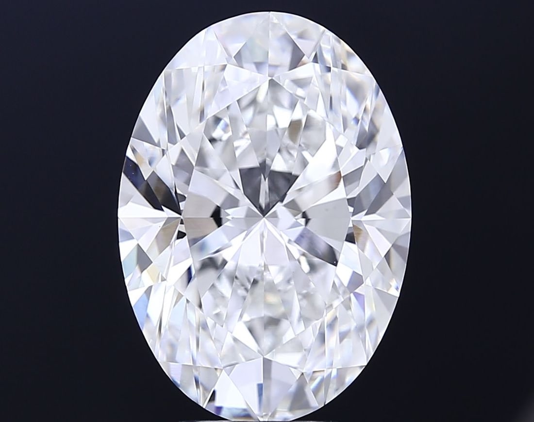 Loose Diamond - OVAL 0.32ct D VVS2: Loose Diamond - OVAL 0.32ct D VVS2 Source: This is a real non-mined Diamond that has been grown in a lab Shape: OVAL Carats: 0.32 Color: D Clarity: VVS2 Certification: IGI Video: Video Link The